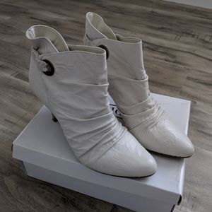 Steven Madden booties